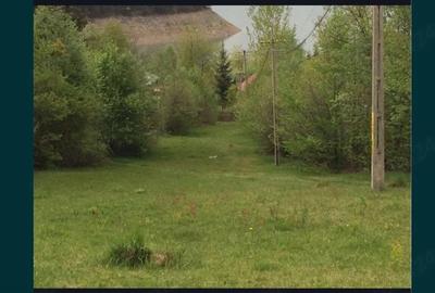 Teren de 2760 mp, în Central - 4