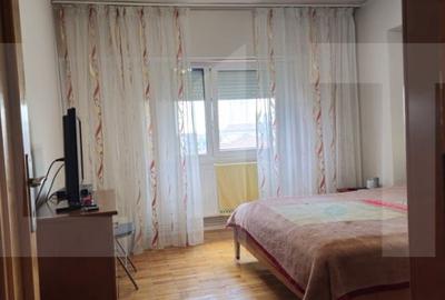 Apartament de vanzare, cu 3 camere decomandat, 76 mp, zona complexul stundentesc - 7