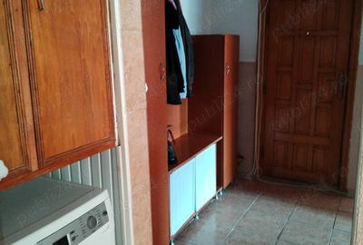 Apartament 2camere, decomandat ,etaj 4, cu ?arpanta, aer condi?ionat, loc de parcare concesionat. - 3