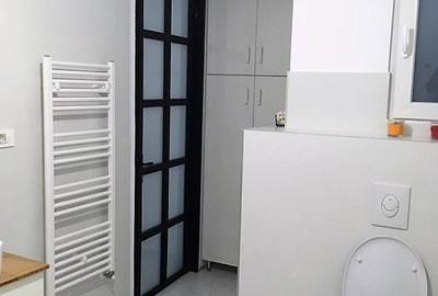 Apartament cu 4 camere decomandat în Central - 4