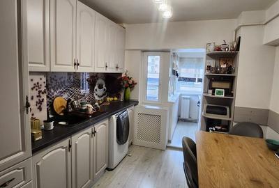 Apartament cu 3 camere în Șerbănești - 12