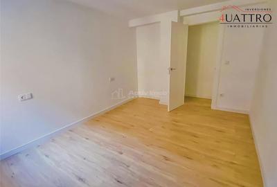 Apartament cu 4 camere decomandat în Central - 4