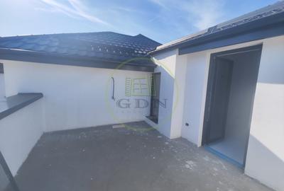 Casă individuală cu 4 camere cu Canalizare în Podari - 10