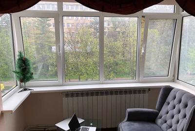 Apartament cu 4 camere decomandat în Central - 8