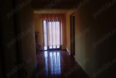 Casă cu 5 camere în Central - 8