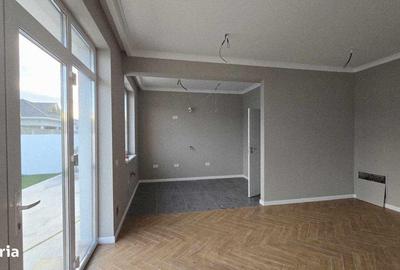 Casă cu 3 camere cu Teren 440 Mp în Nufărul - 16