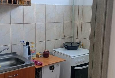 Garsonieră decomandată în Dosu Bricii
