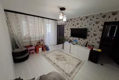 Apartament cu 4 camere semidecomandat, mobilat în Inel II