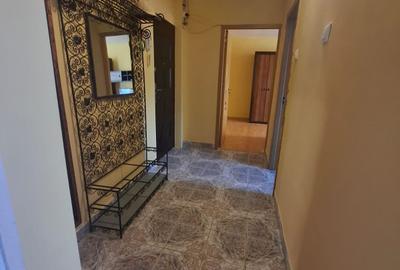 Apartament cu 2 camere decomandat în Ghencea