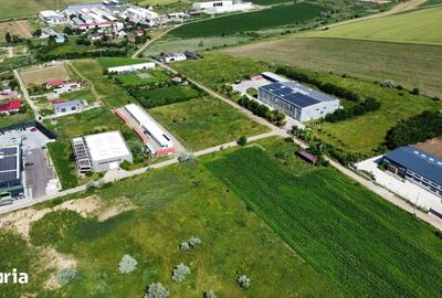 Teren de 3000 mp, în Miroslava