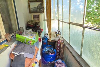 Apartament cu 2 camere în Podu Roș - 3
