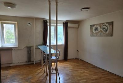Apartament cu 3 camere semidecomandat în Drumul Taberei - 4