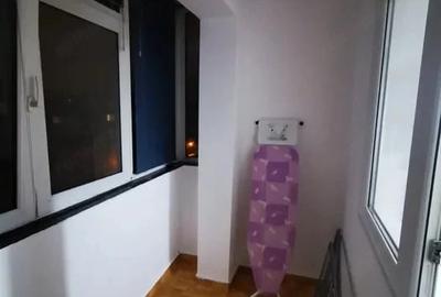 Apartament cu 3 camere decomandat în Tomis Nord