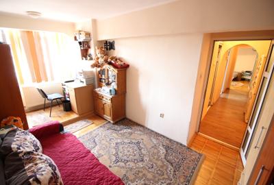 Apartament cu 3 camere decomandat în Siderurgiștilor - 10