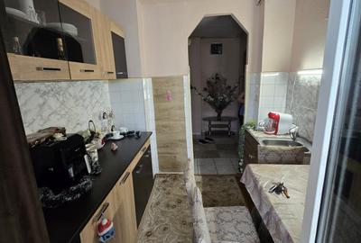 Apartament cu 2 camere decomandat, mobilat în Freidorf