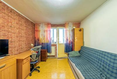 Apartament cu 2 camere semidecomandat, mobilat în Progresul