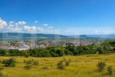 Teren Construcții intravilan de 660 mp, în Vulcan