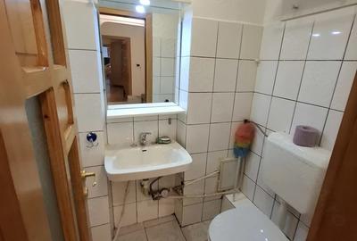 Apartament cu 3 camere semidecomandat în Govândari - 5