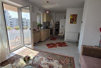 Apartament cu 2 camere decomandat, mobilat în Tractorul