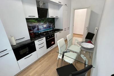 Apartament cu 3 camere decomandat în Exterior Vest - 2