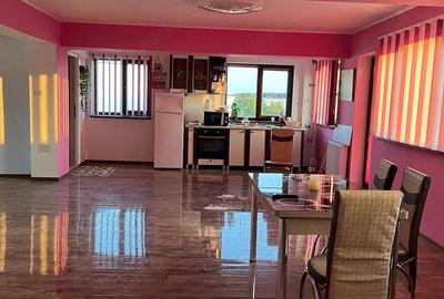 Casă cu 4 camere cu Teren 547 Mp în Corbeanca