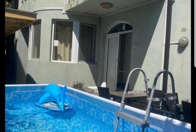 Casă cu 16 camere cu Canalizare în Central - 10