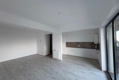 Apartament cu 3 camere decomandat în Central - 1