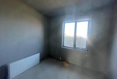Casă cu Teren 500 Mp în Central - 3