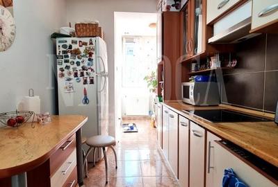 Apartament cu 3 camere semidecomandat în Nufărul - 7