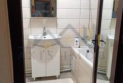 Garsonieră decomandată în Unirii Nord
