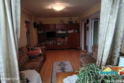 Apartament cu 2 camere semidecomandat în Micro 16