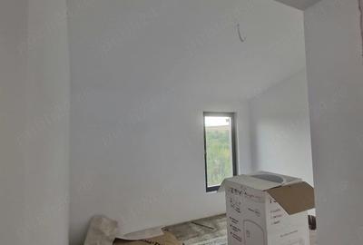 Casă cu Teren 660 Mp în Central