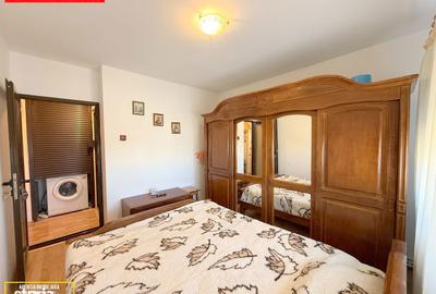 Apartament cu 3 camere decomandat, mobilat în Micro 17 - 2