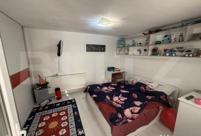 Apartament cu 4 camere în Central - 1