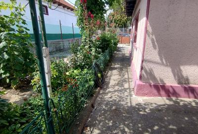Casă individuală cu 7 camere cu Canalizare în Central - 6