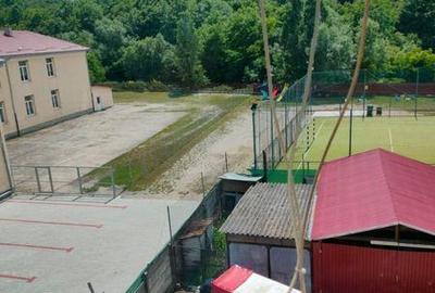Apartament cu 3 camere în Livezile - 1