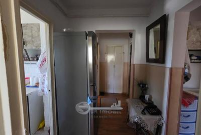 Apartament cu 3 camere decomandat în Alexandru cel Bun - 7