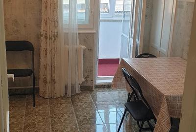 Apartament cu 2 camere decomandat în Central - 3