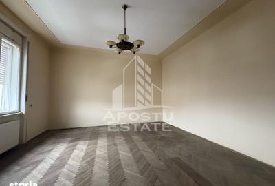 Apartament cu 4 camere decomandat în Iosefin