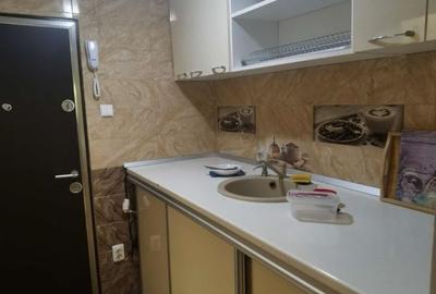Garsonieră nedecomandată în Păcii - 7