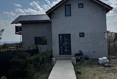 Casă cu Teren 460 Mp în Central