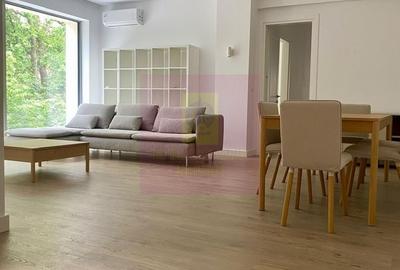 Apartament cu 4 camere decomandat în Armeneasca