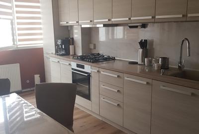 Apartament cu 2 camere decomandat în Mărăști