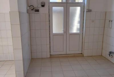 Spațiu comercial, de 40 mp, în Exterior Vest - 6