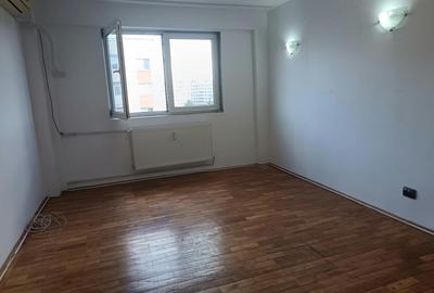 Apartament cu 2 camere decomandat în Pantelimon