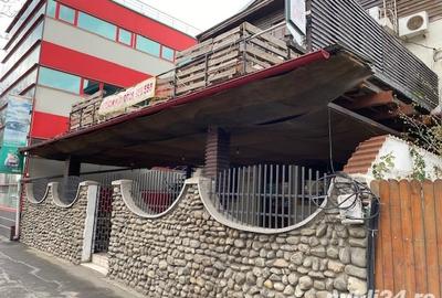 Spațiu comercial, de 200 mp, în Central - 4