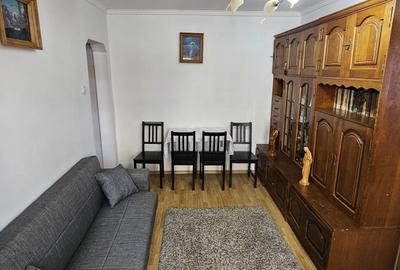 Apartament cu 2 camere nedecomandat în George Enescu