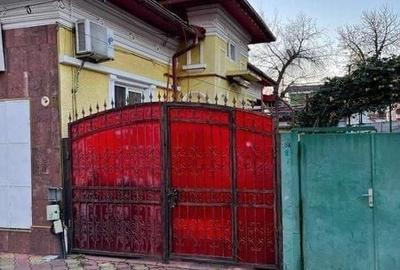 Casă cu 3 camere cu Teren 100 Mp în Crângași