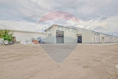 Spațiu industrial, de 1,716 mp, în Est