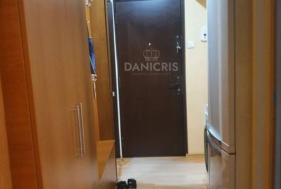 Apartament cu 2 camere semidecomandat în ICIL